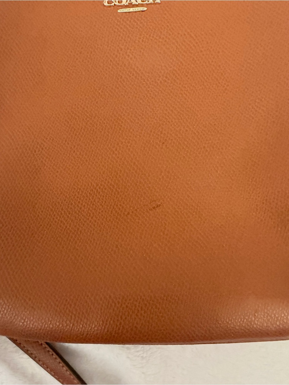 Coach Tan Pebbled Leather Slim Crossbody with Gold Logo - Picture 4 of 4